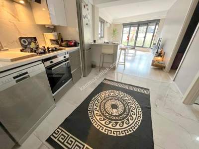 İdealtepe Sahilde Ön Cephe Lüks Eşyalı 1+1 3