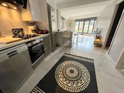 İdealtepe Sahilde Ön Cephe Lüks Eşyalı 1+1 21