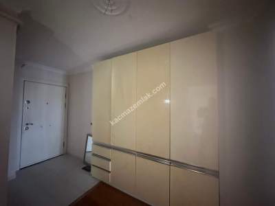 Maltepe Girne Mh'de Metroya 5Dk Mesafede Kiralık 2+1 12