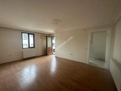 Maltepe Girne Mh'de Metroya 5Dk Mesafede Kiralık 2+1 1