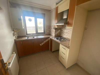 İdealtepede 6 Yıllık Genç Binada Ebeveynli 2+1 17