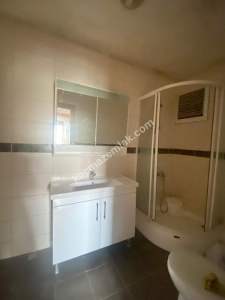 İdealtepede 6 Yıllık Genç Binada Ebeveynli 2+1 13