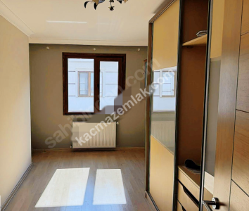 İdealtepe Marmaray Sahilde Güvenlikli, 2 Otopark 5+1 7