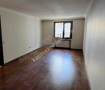 Sahilpark Konakları Ön Cephe Özel Otoparklı 5+1 3