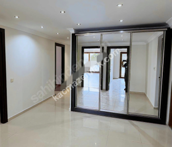 Sahilpark Konakları Ön Cephe Özel Otoparklı 5+1 12