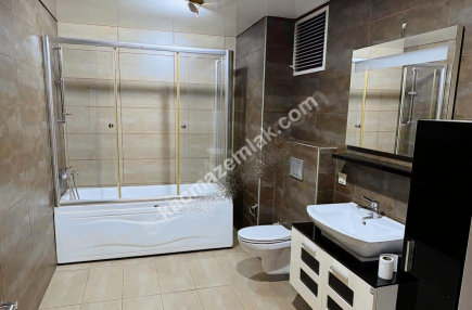 Sahilpark Konakları Ön Cephe Özel Otoparklı 5+1 32