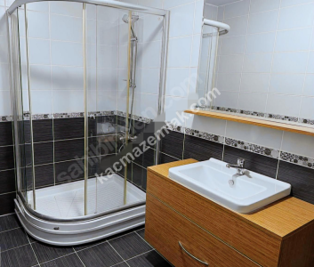 Sahilpark Konakları Ön Cephe Özel Otoparklı 5+1 34