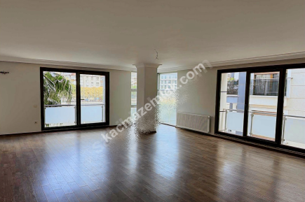 Sahilpark Konakları Ön Cephe Özel Otoparklı 5+1 26