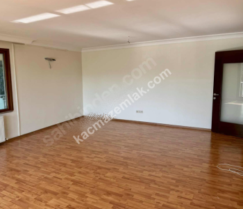 İdealtepe Sahilpark Konaklarında Geniş 3+1 24