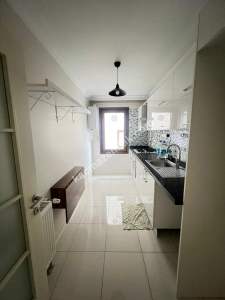 İdealtepe De Ayrı Mutfaklı Balkonlu 1.Kat 3+1 Daire