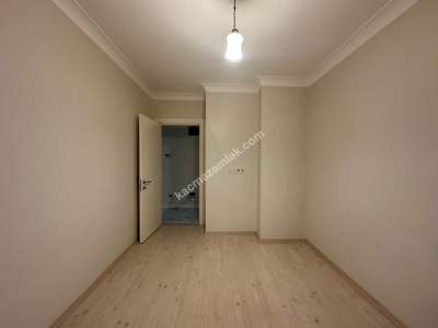 İdealtepe Koru'da Genç Yapıda Ayrı Mutfak Geniş 2+1 11