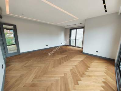 Küçükyalı Sahil Ultramarine Konaklarında Kiralık Daire 3