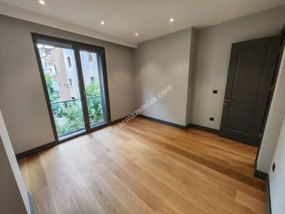 Küçükyalı Sahil Ultramarine Konaklarında Kiralık Daire 16