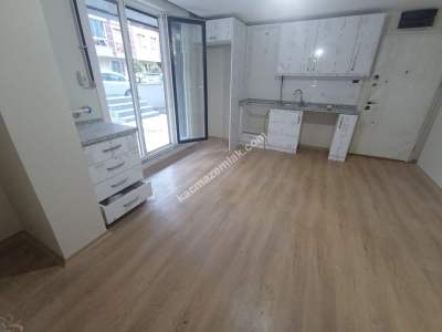 Küçükyalıda Yeni Binada Bahçe Teras Kullanımlı 1+1 16