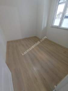 Küçükyalıda Yeni Binada Bahçe Teras Kullanımlı 1+1 12