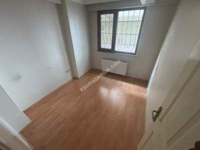 Küçükyalıda Yeni Binada 2+1 Bahçe Kullanımlı Daire 3