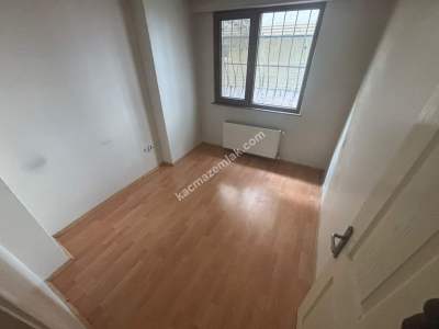 Küçükyalıda Yeni Binada 2+1 Bahçe Kullanımlı Daire 7