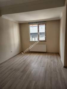 Çınar'da Metroya Yakın Yeni Binada Kiralık 3+1 10