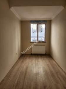 Çınar'da Metroya Yakın Yeni Binada Kiralık 3+1 8