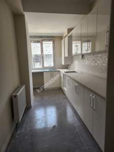 Çınar'da Metroya Yakın Yeni Binada Kiralık 2+1 4