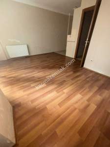 Yeni Binada 1+1 Bahce Kullanımlı Süper Konumda Daire 7