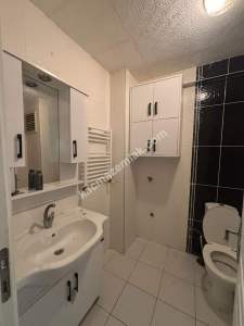 Maltepe Zümrütevler'de Oldukça Kullanışlı Kiralık 2+1 14