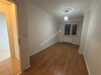 Maltepe Zümrütevler'de Oldukça Kullanışlı Kiralık 2+1 8