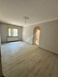 Pendik Yenişehir De İçi Yenilenmiş 2+1 Kiralık Daire.. 16