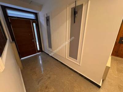 Acıbademde Sıfır Binada Kapalı Mutfaklı Kiralık 1+1 16