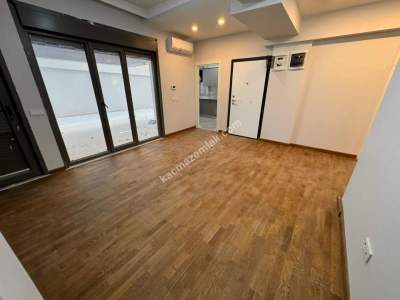 Acıbademde Sıfır Binada Kapalı Mutfaklı Kiralık 1+1 3