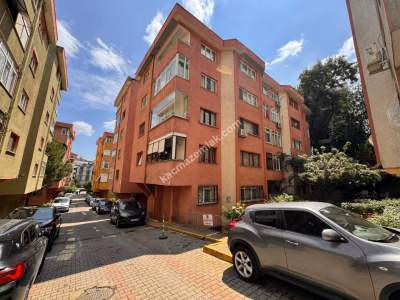 Acıbademde Alsancak Sitesinde Kiralık 2+1 Daire 4