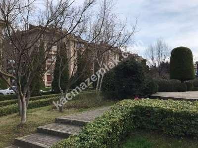 Çamlıca Konaklarında, 4+1 Kiralık Daire 23