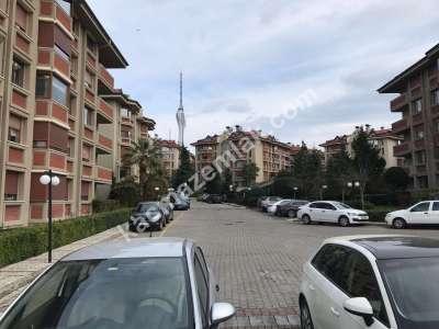 Çamlıca Konaklarında, 4+1 Kiralık Daire 12