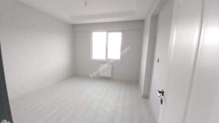 Kayseri Develi Mehmetakifersoy Mah Kiralık Daire 7