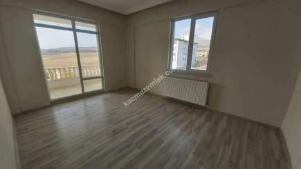 Kayseri Develi Mustafa Asım Köksal Mah Kiralık Daire 12