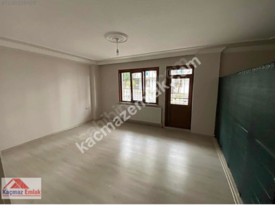 Çayırova Özgürlük Mah. 2+1 110M2 Kiralık Dubleks Daire 1