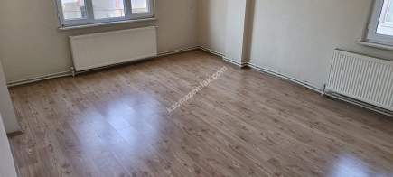 Kaçmaz Emlaktan Derince Çenedağda Kiralık Daire 8