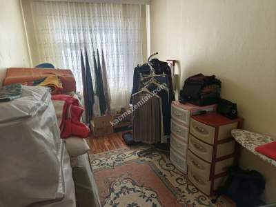 Kaçmaz Emlak'tan Derince'de Kiralık 3+1 Daire 5
