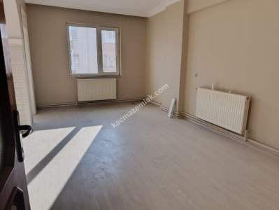 Kaçmaz Emlaktan Derince Yenikentte Kiralık 3+1 Daire 18