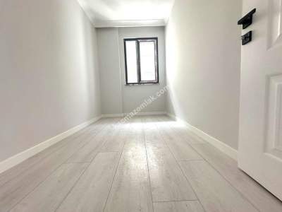 Millet Cad Yakını Sıfır 3+1 Çift Balkonlu Ebevyn Banyo 19