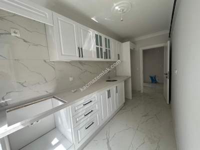 Millet Cad Yakını Sıfır 3+1 Çift Balkonlu Ebevyn Banyo 5