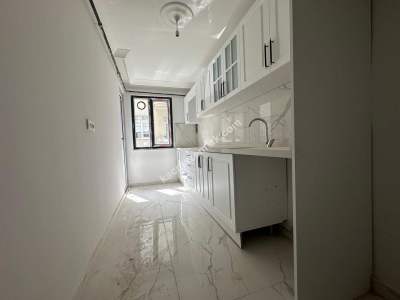 Millet Cad Yakını Sıfır 3+1 Çift Balkonlu Ebevyn Banyo 15