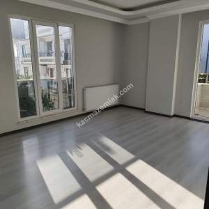 Körfez Ciftlikte Yeni 2+1 Kiralık Daire 3