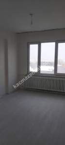 Kütahya Merkez Valilik Karşısı 2+1 Kiralık Daire 3