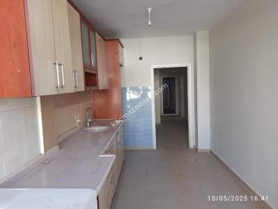 Mersin Yenişehir Cumhuriyet Mh Kiralık 2+1 Daire 4