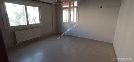 Mersin Yenişehir Palmiye Mh Kiralık 3+1 Doğalgaz Kombil 20