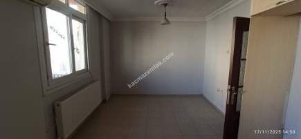 Mersin Yenişehir Palmiye Mh Kiralık 3+1 Doğalgaz Kombil 13