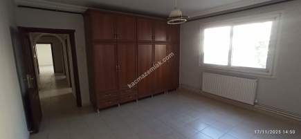 Mersin Yenişehir Palmiye Mh Kiralık 3+1 Doğalgaz Kombil 19