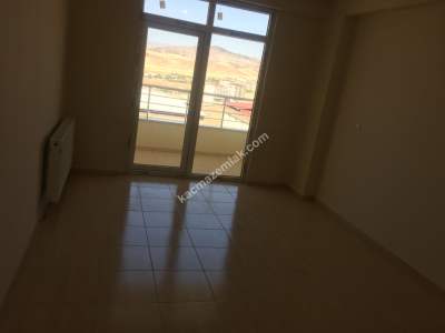 Siirt Ford Servis Yanı Güvenli Sitede Kiralık 4+1 Daire 33