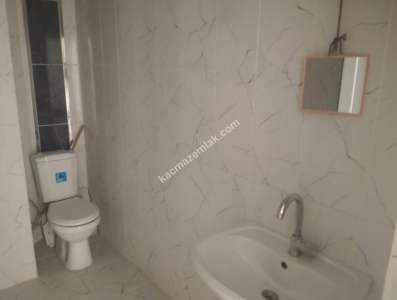 Siirt Bahçelievler Polis Amca Yanı Kiralık 1+1 Daire 16